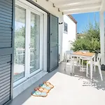 Bed and Breakfast Lo&g Lascari