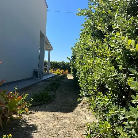 Lo&g Bed & Breakfast Lascari